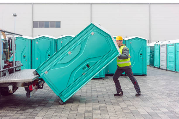 Best Porta potty delivery and setup  in Shelton, WA